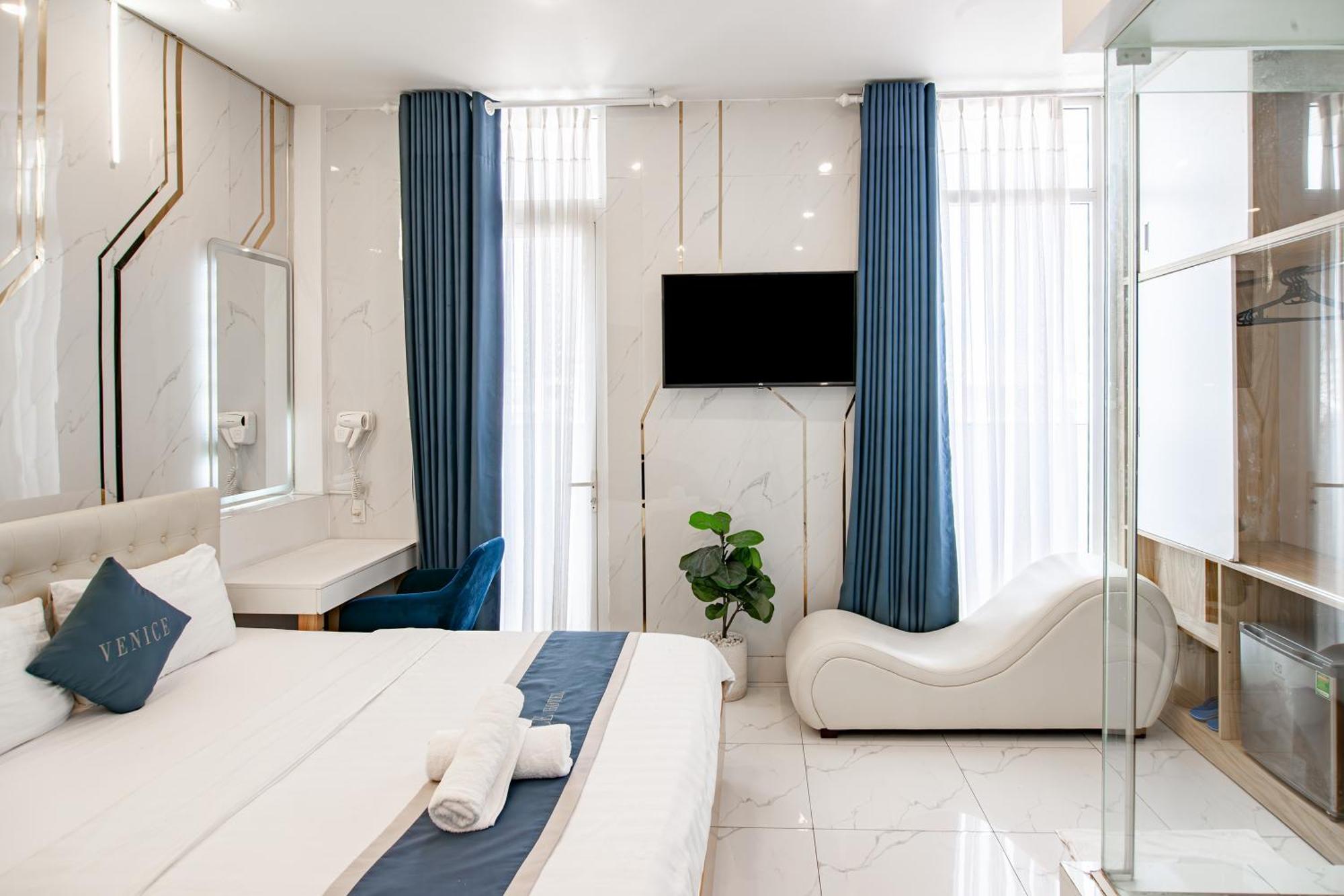 Venice 1 Hotel Хошимин Экстерьер фото